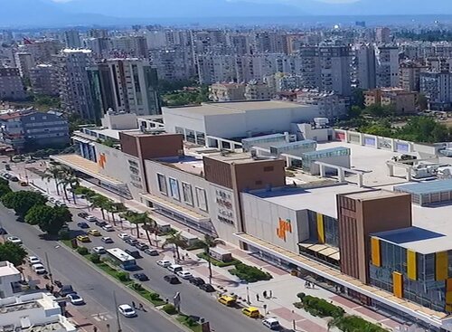 Antalya Internationales Shoppingcenter mit viel Potenzial für kluge Rechner. 