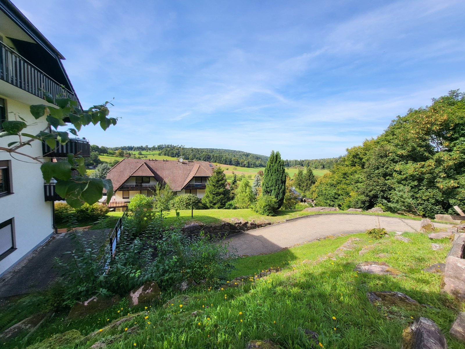 + Ruhe in der Natur genießen + EG Wohnung mit Garten nähe Herrenalb