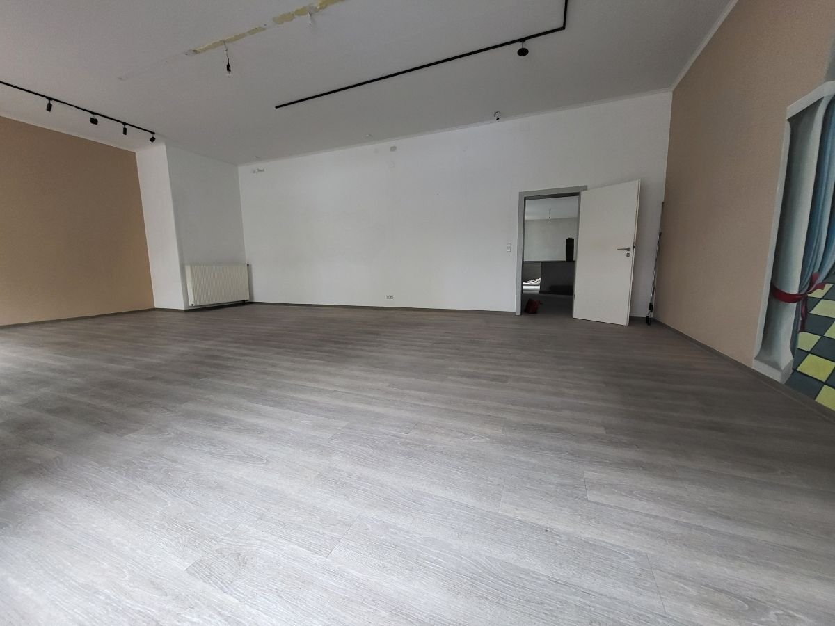 Vielseitig nutzbares Gewerbeobjekt in Top-Lage der Weststadt Karlsruhe