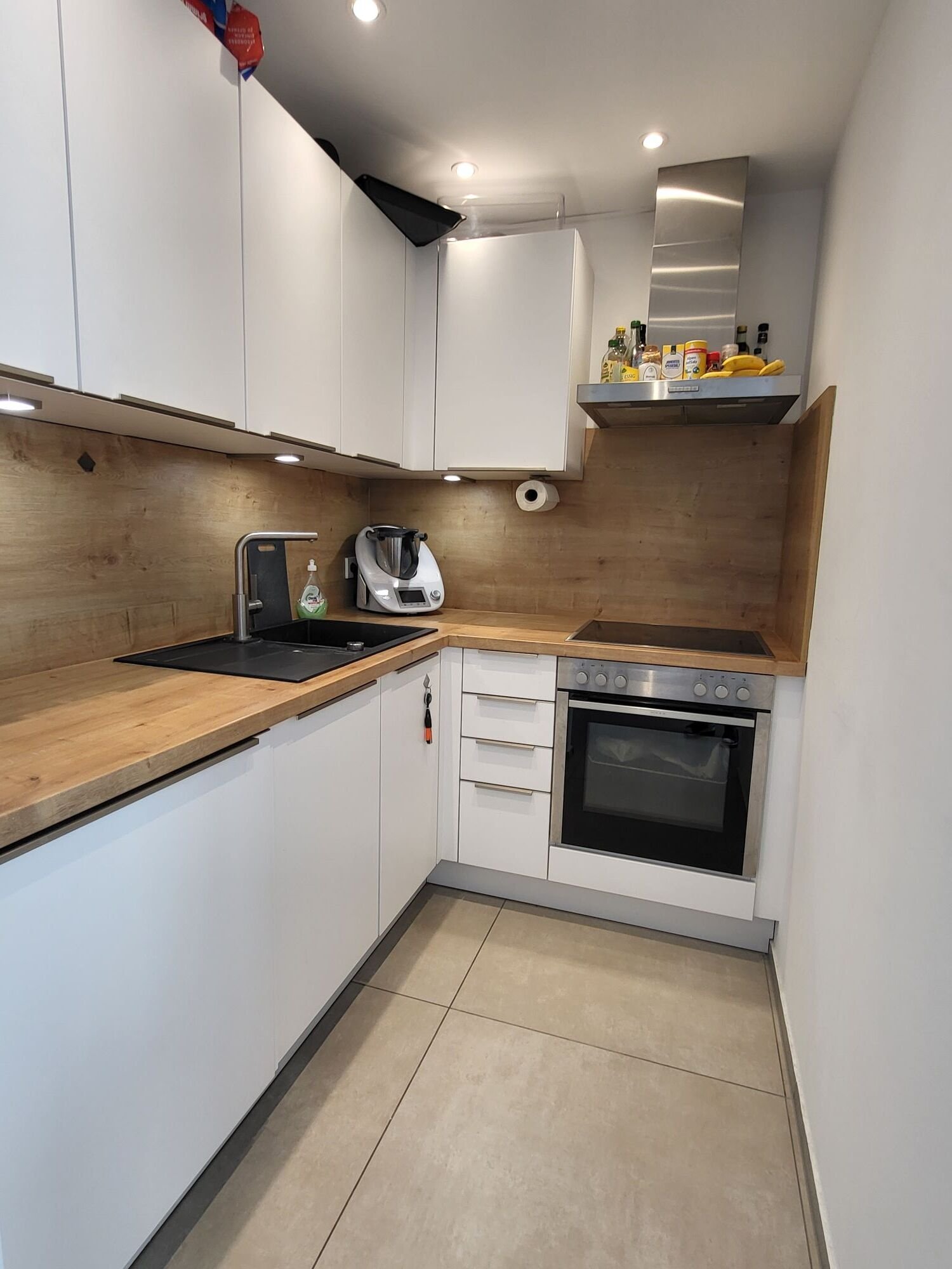 *Tolle Wohnung nähe Kaiserstrasse *