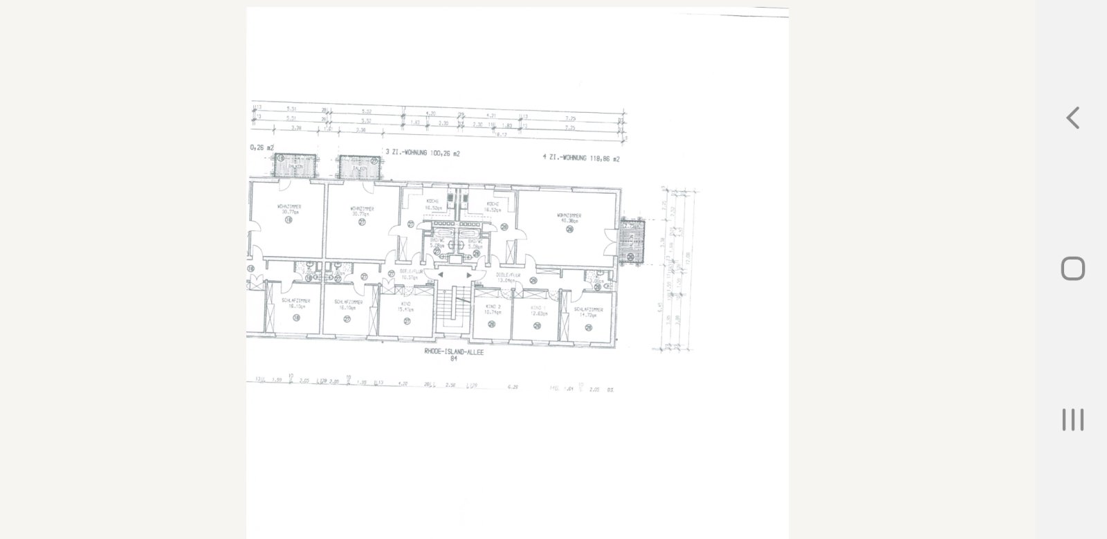 Schöne Wohnung mit EBK nähe Schlossplatz auch für WG geeignet.