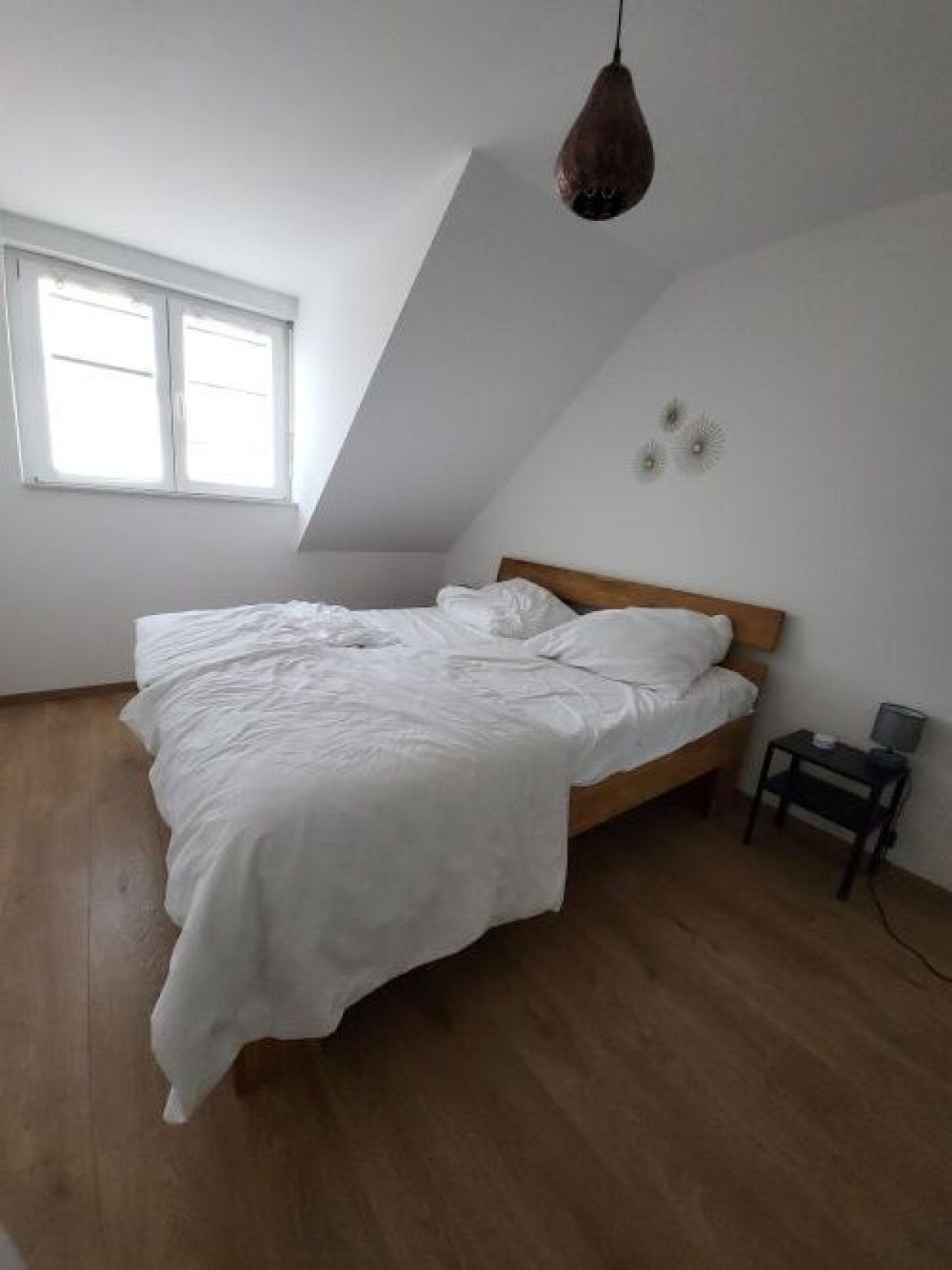Schlafzimmer. Schlafzimmer.